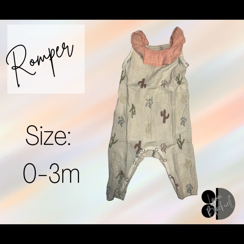DotDotBaby Romper. 0-3M. NWT.